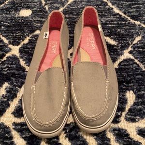 Women’s Sperry Flats